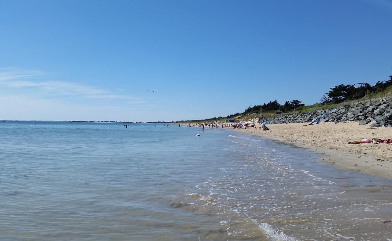 Photo of Peu Ragot beach with bright sand surface