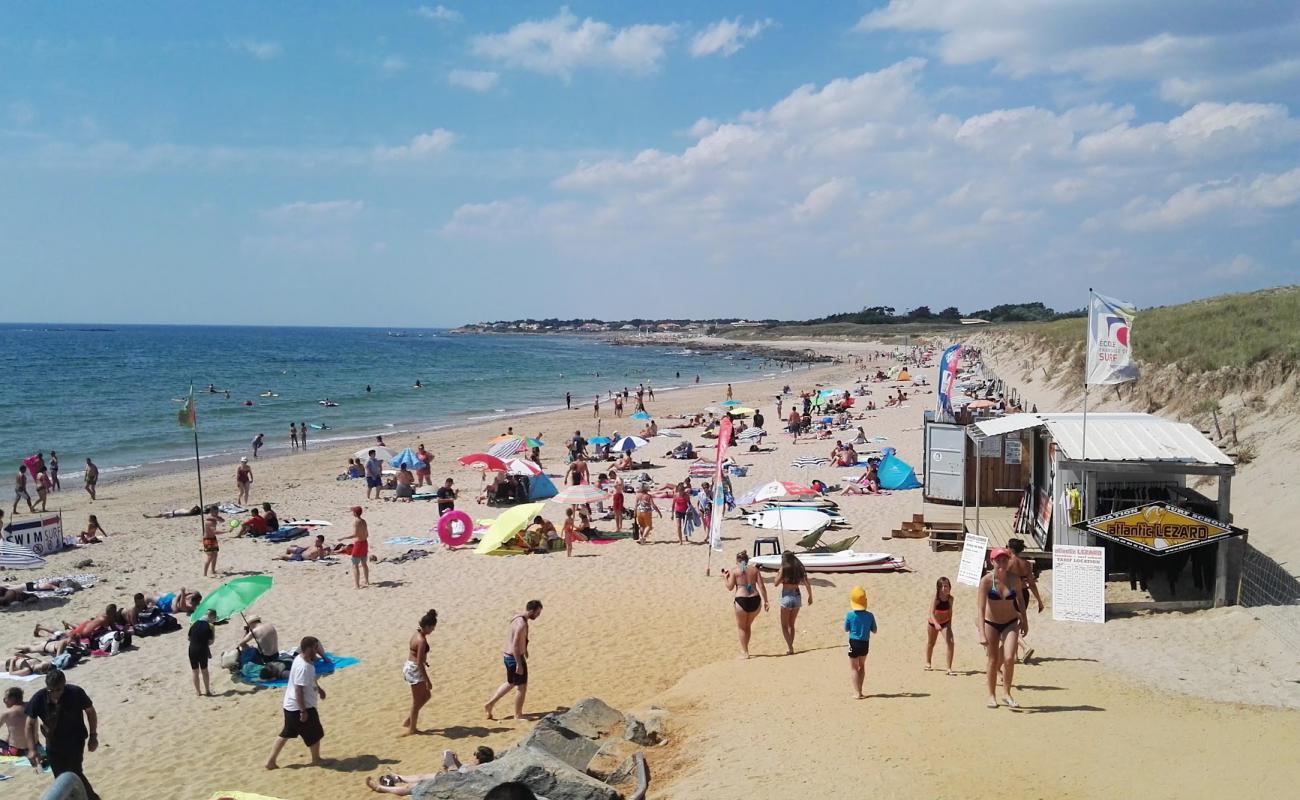 Photo of Plage des Dunes with light sand &  pebble surface