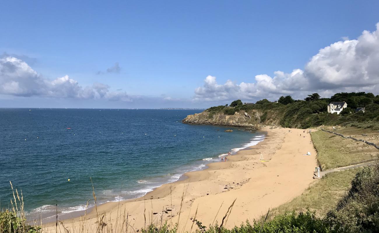 Photo of Jaunais beach with bright sand surface