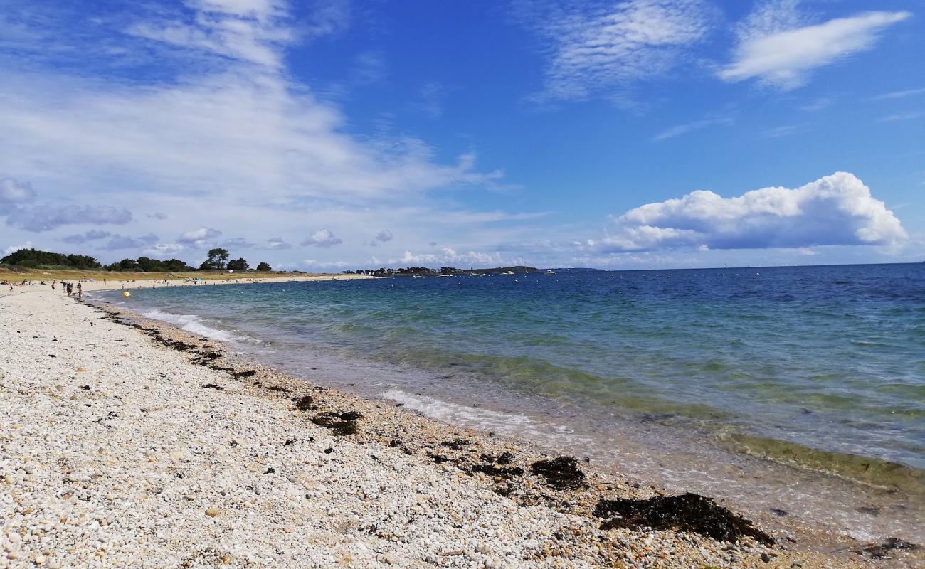 Photo of Plage de Locmariaquer with bright sand surface