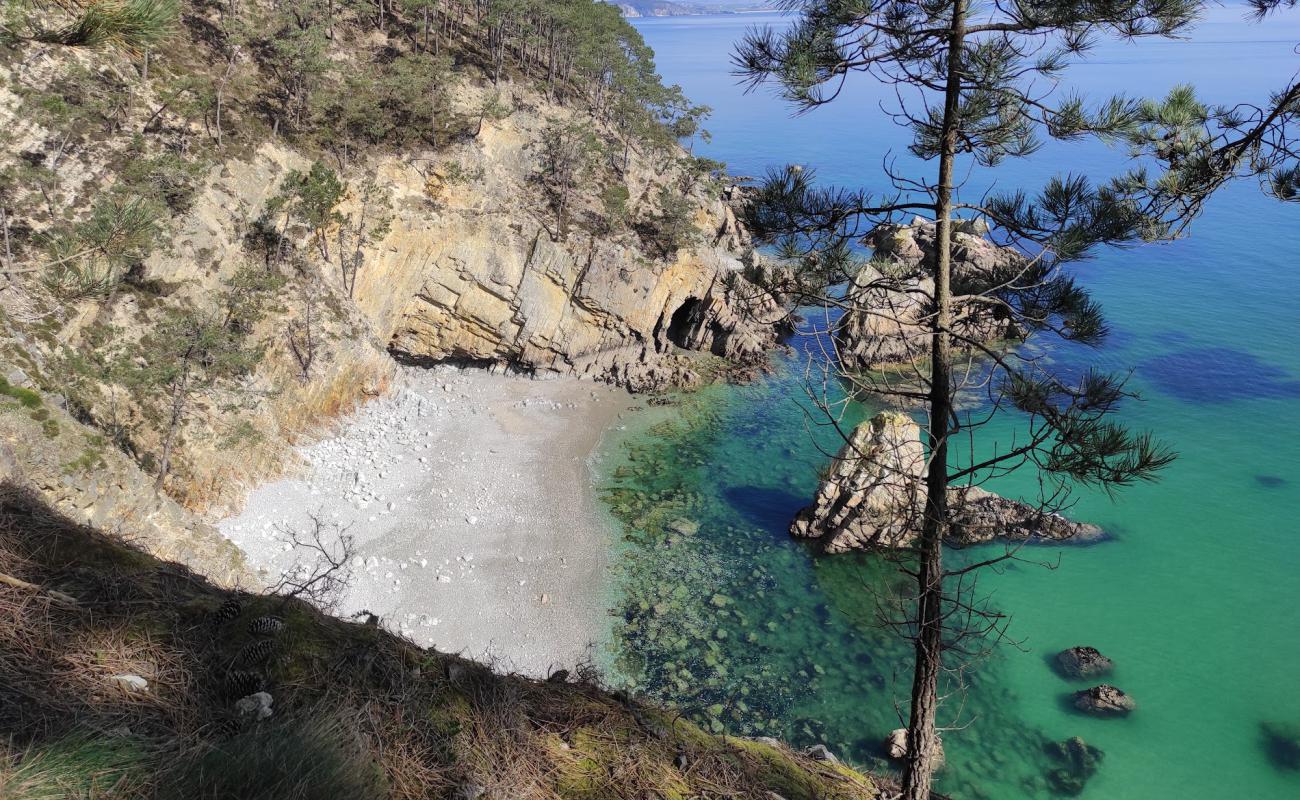 Photo of Plage du Bois du Kador with light pebble surface