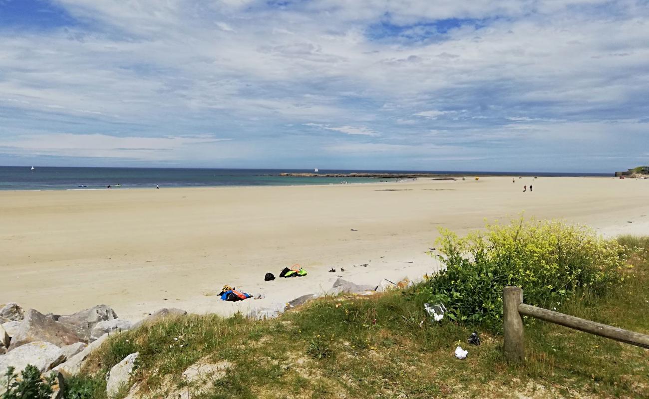 Photo of Plage Les Dunes with bright sand surface