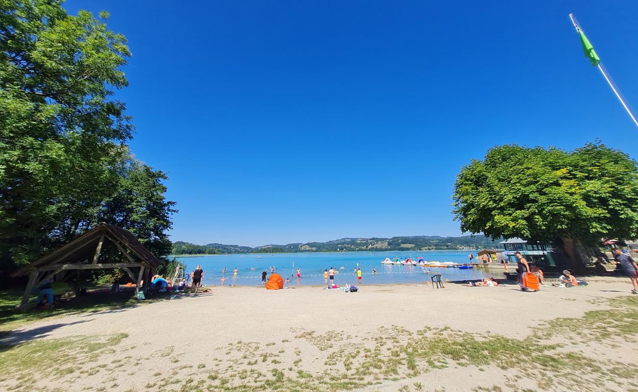 Photo of Plage d'Aiguebelette-le-Lac with bright sand surface