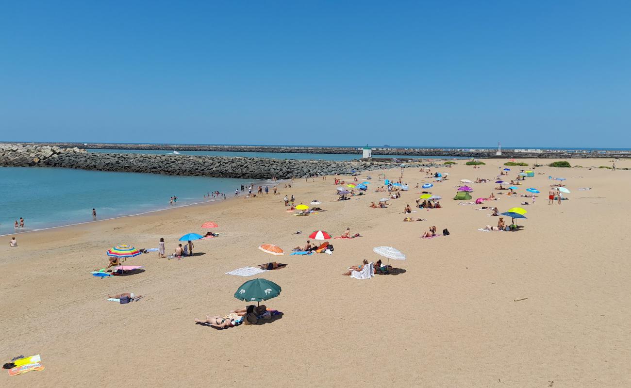 Photo of Cavalier Beach with bright sand surface