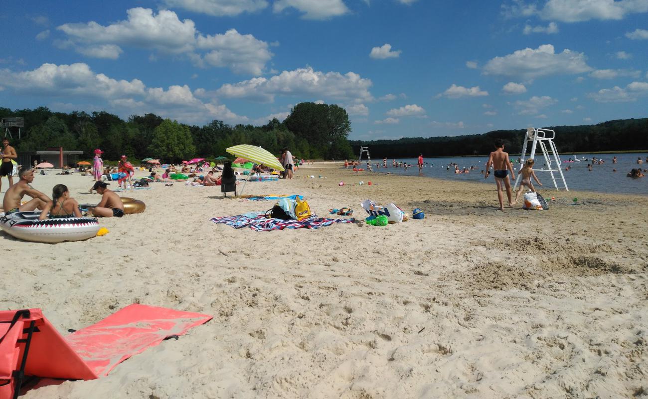 Photo of Axo'Beach with bright sand surface