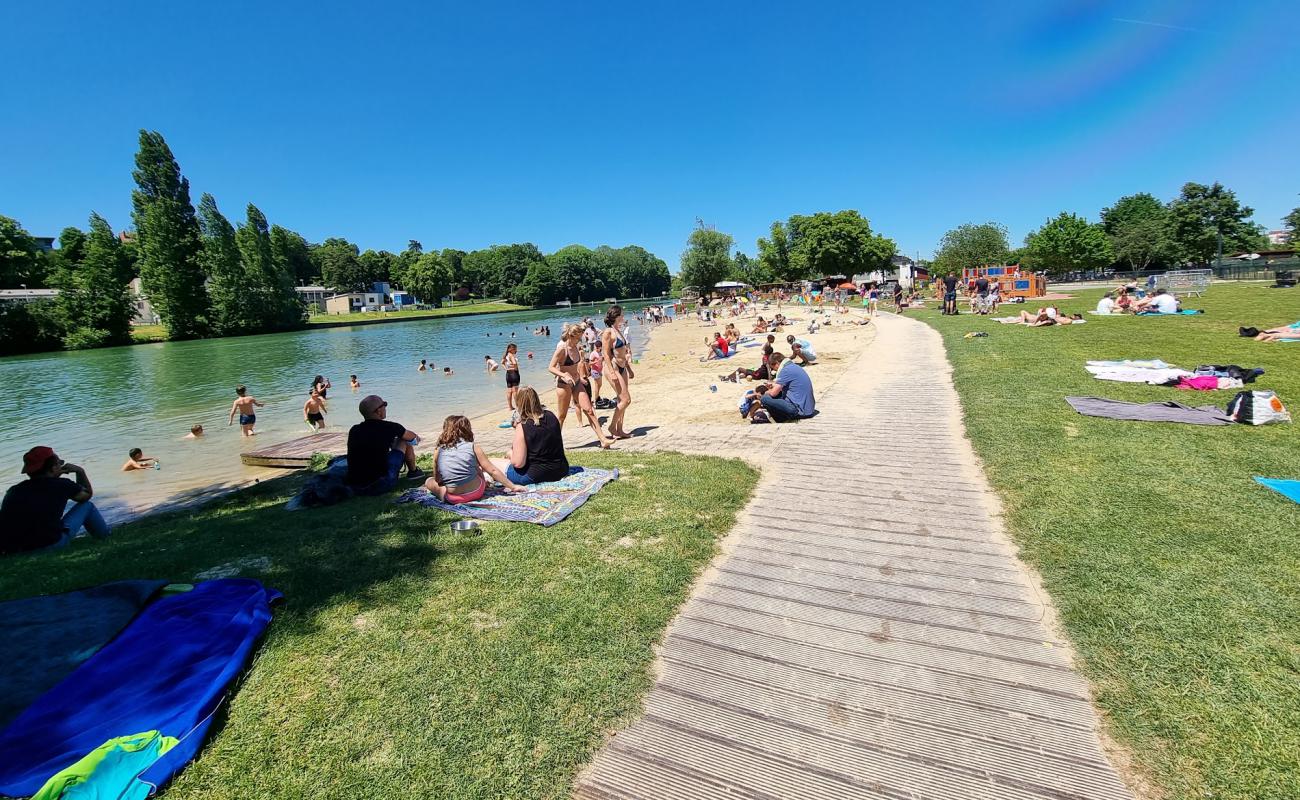 Photo of Meaux Beach with bright sand surface