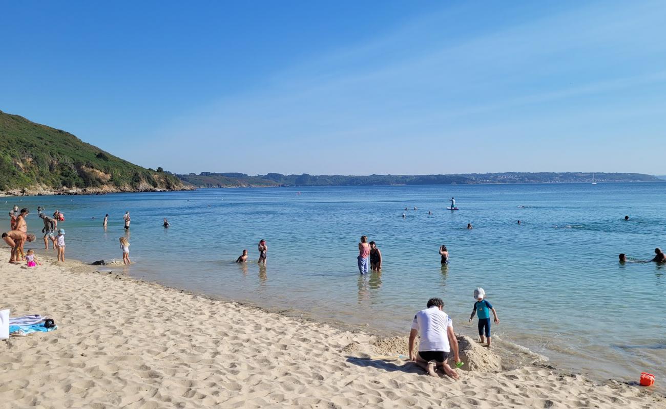 Photo of Pors Mabo with bright sand surface