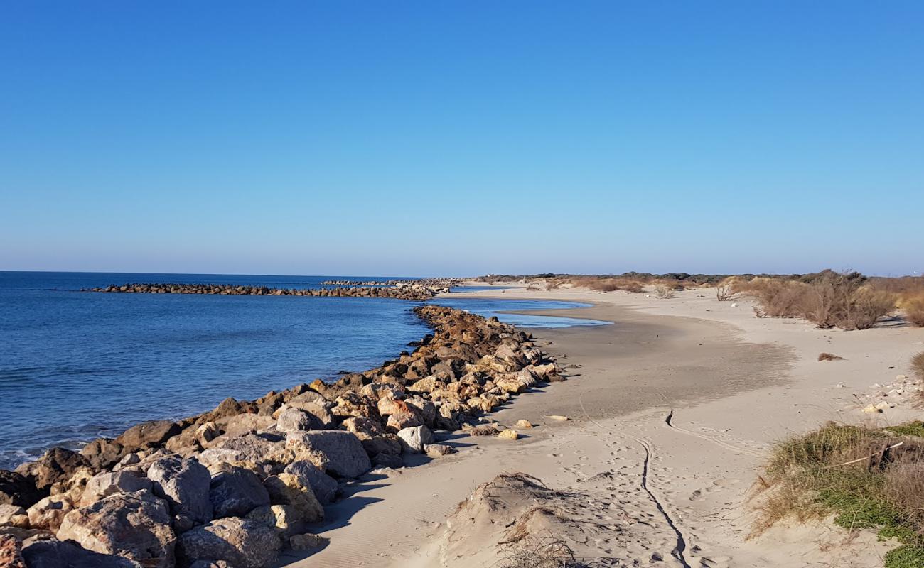 Photo of Plage du Grand Radeau with bright sand surface