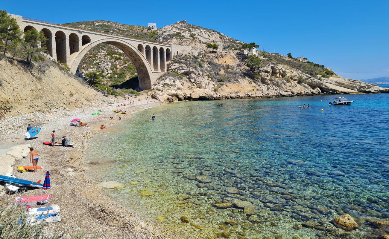 Photo of Plage de Eaux Salees with light pebble surface