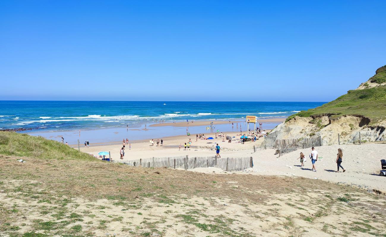 Photo of Plage d'Erretegia with bright sand surface