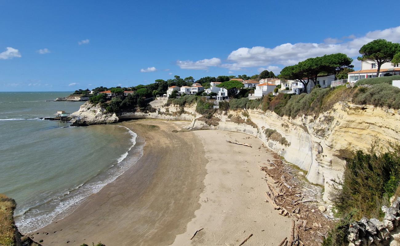 Photo of Conche des Cadets with bright sand surface