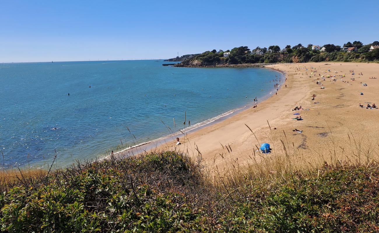 Photo of Plage de la Courance with bright sand surface