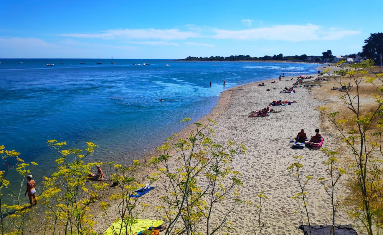 Photo of Plage de Banastere with bright sand surface