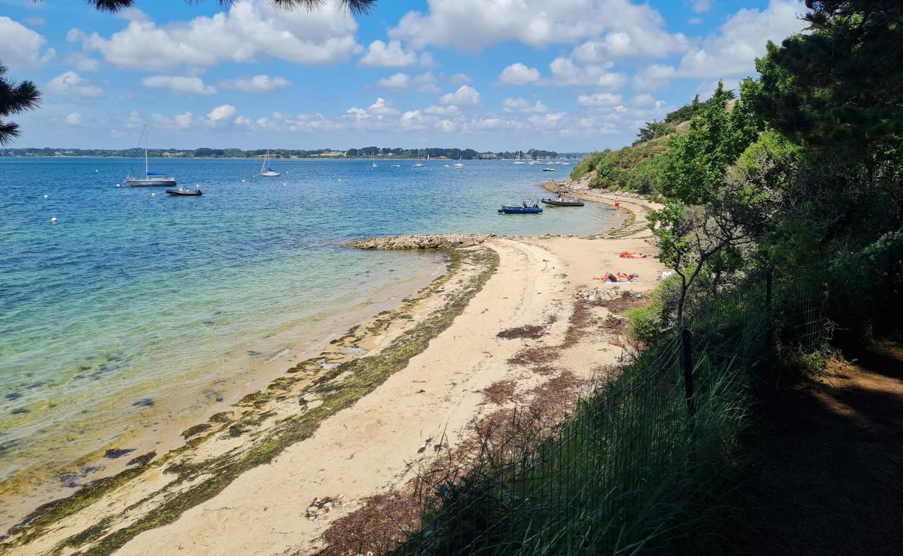 Photo of Plage Le Rudel with bright sand surface