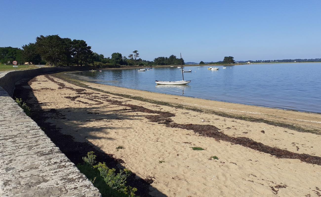 Photo of Plage de la Falaise with bright sand surface