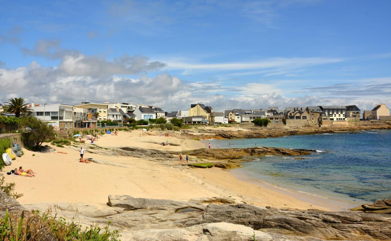 Photo of Plage de Port Fontaine with bright sand surface