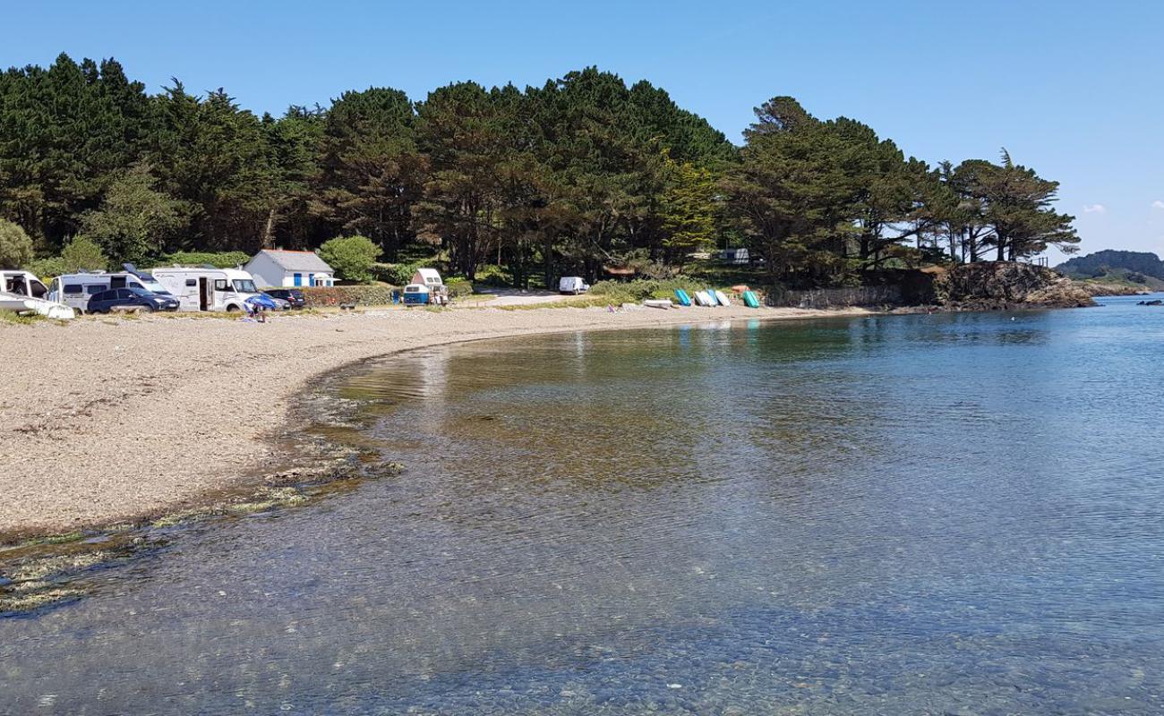 Photo of Plage du Bindy with gray fine pebble surface