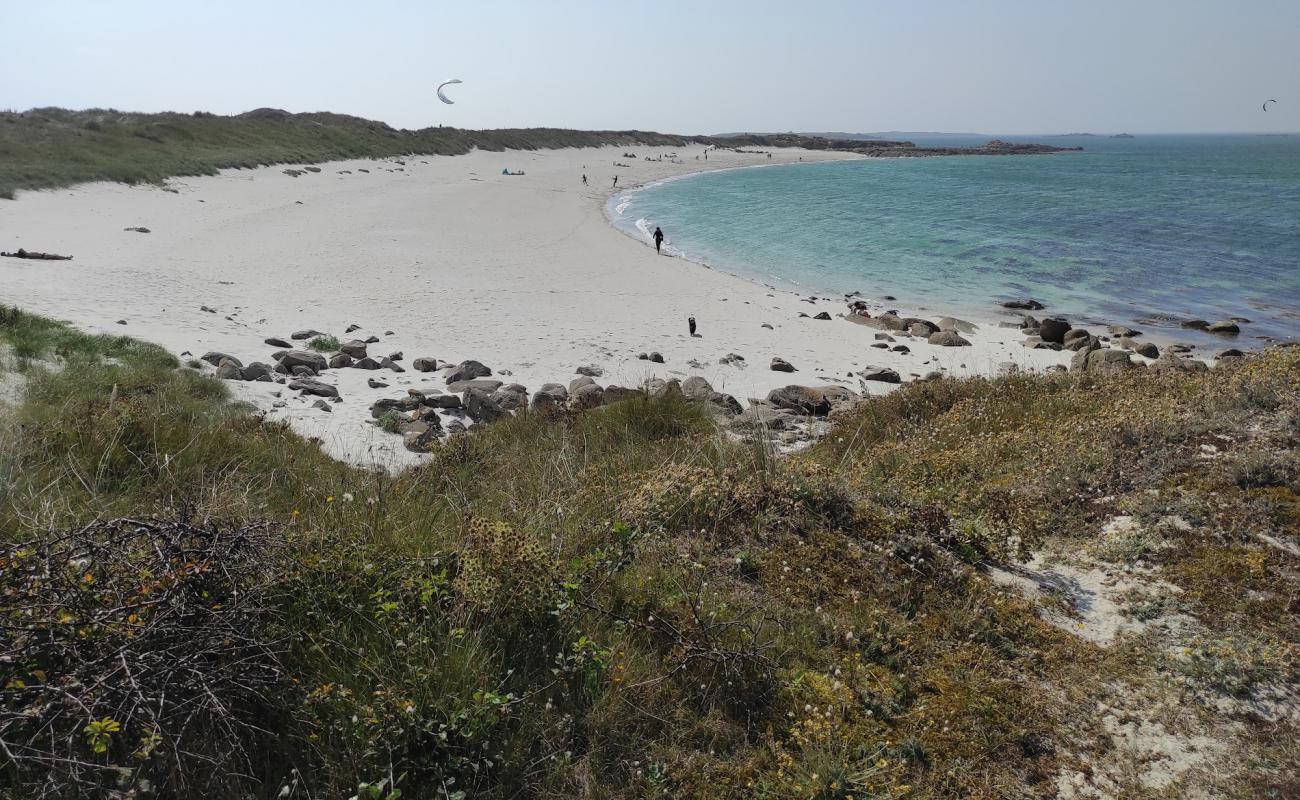 Photo of Plage Plougouri with bright sand surface