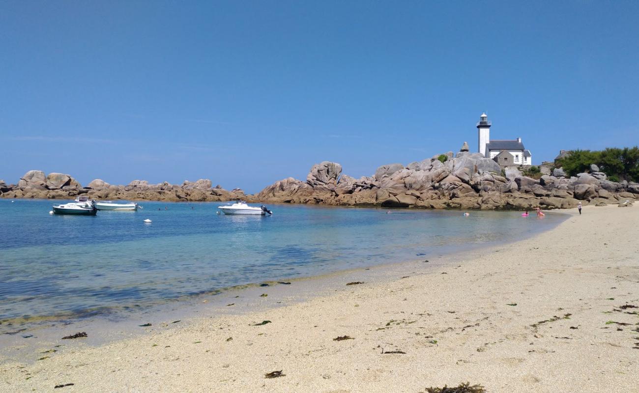 Photo of Plage du Phare with bright sand surface