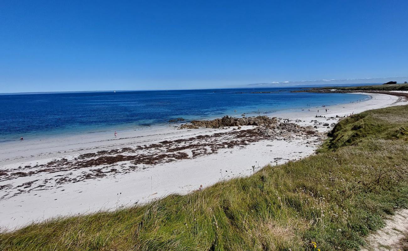 Photo of Plage de la Greve Blanche with bright sand surface