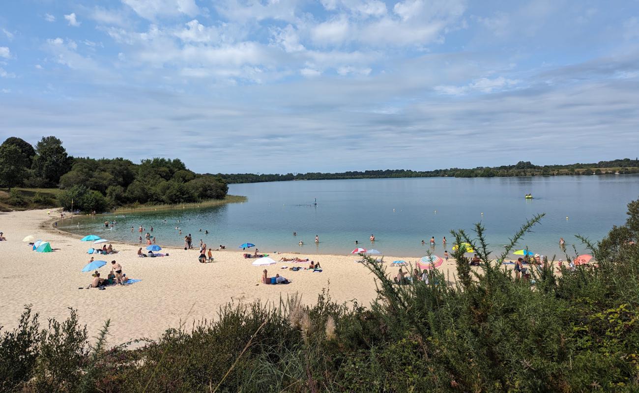 Photo of Plage Arjuzanx with bright sand surface