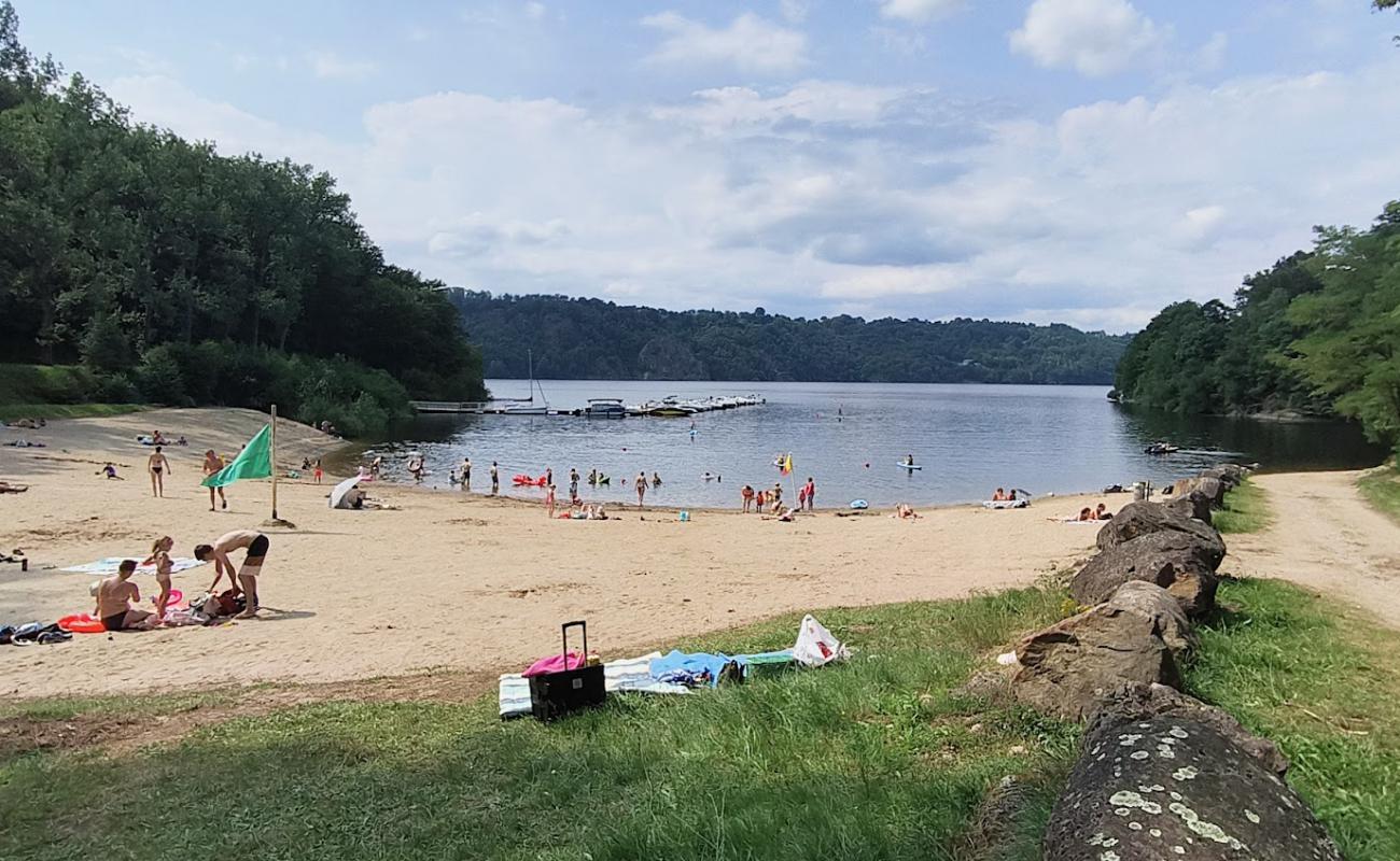 Photo of Plage de la Siauve with bright sand surface