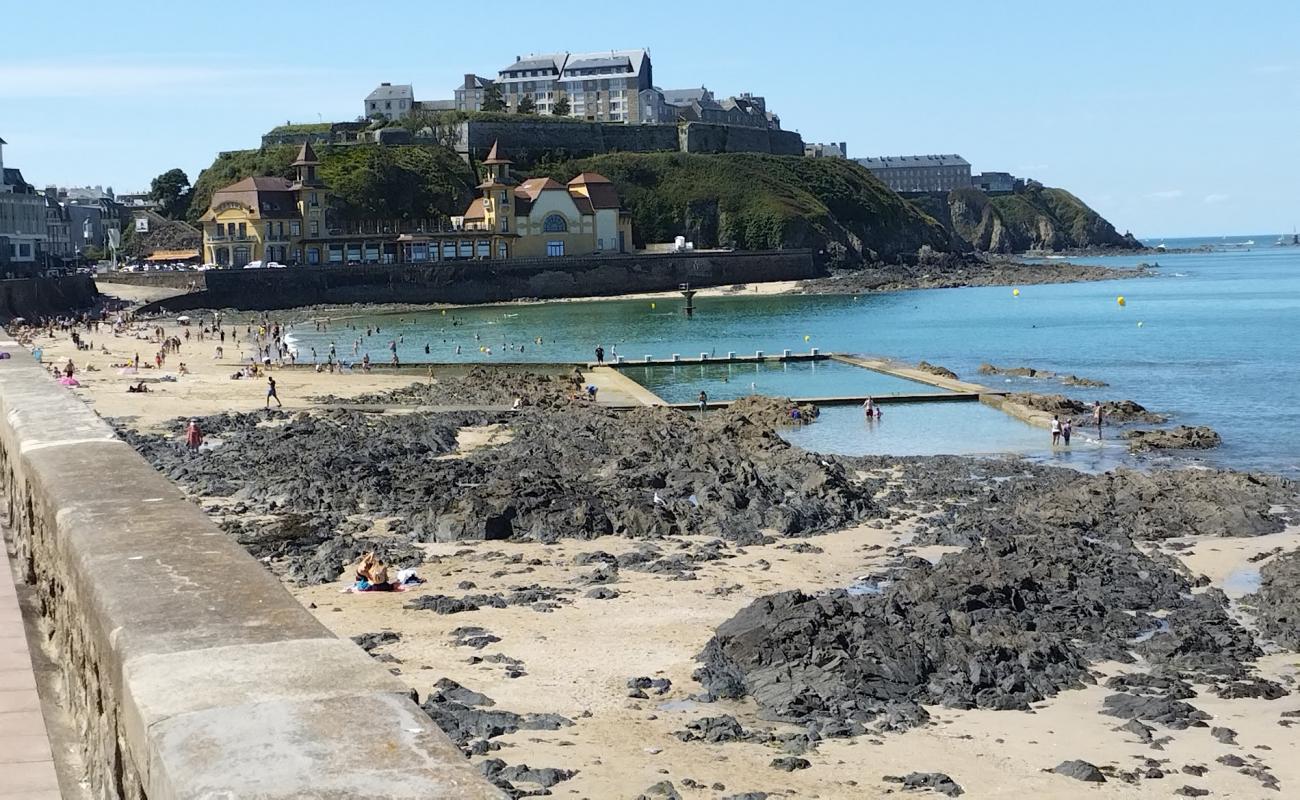 Photo of Plage du Plat Gousset with bright sand surface