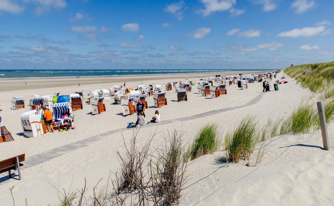 Photo of Strand Spiekeroog with bright sand surface