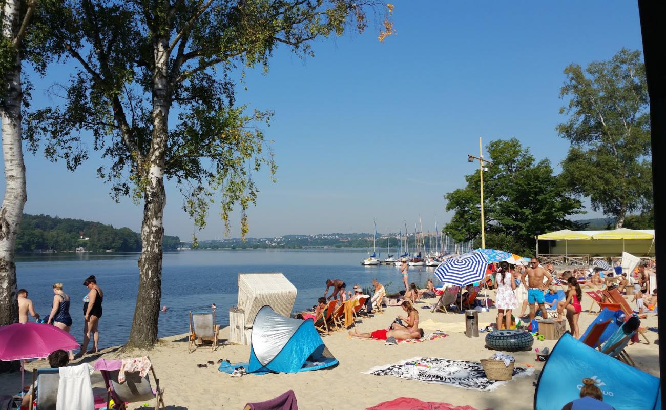 Photo of Uferlos Mohnesee with concrete cover surface