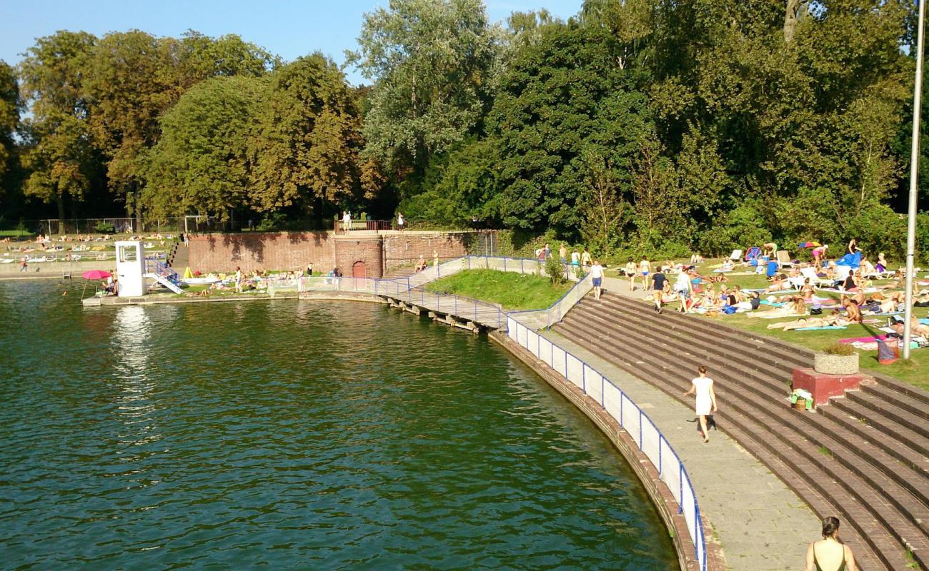 Photo of Naturbad Stadtparksee with concrete cover surface