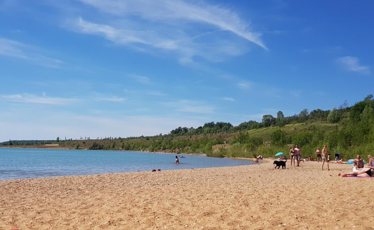 Photo of Hundestrand Stormthaler See with bright sand surface