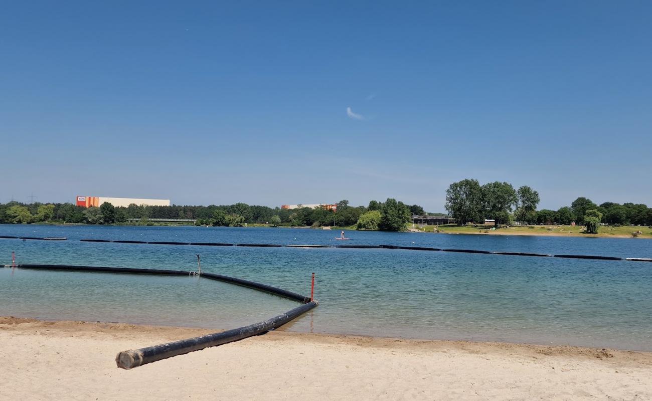 Photo of Blackfoot Beach with bright sand surface