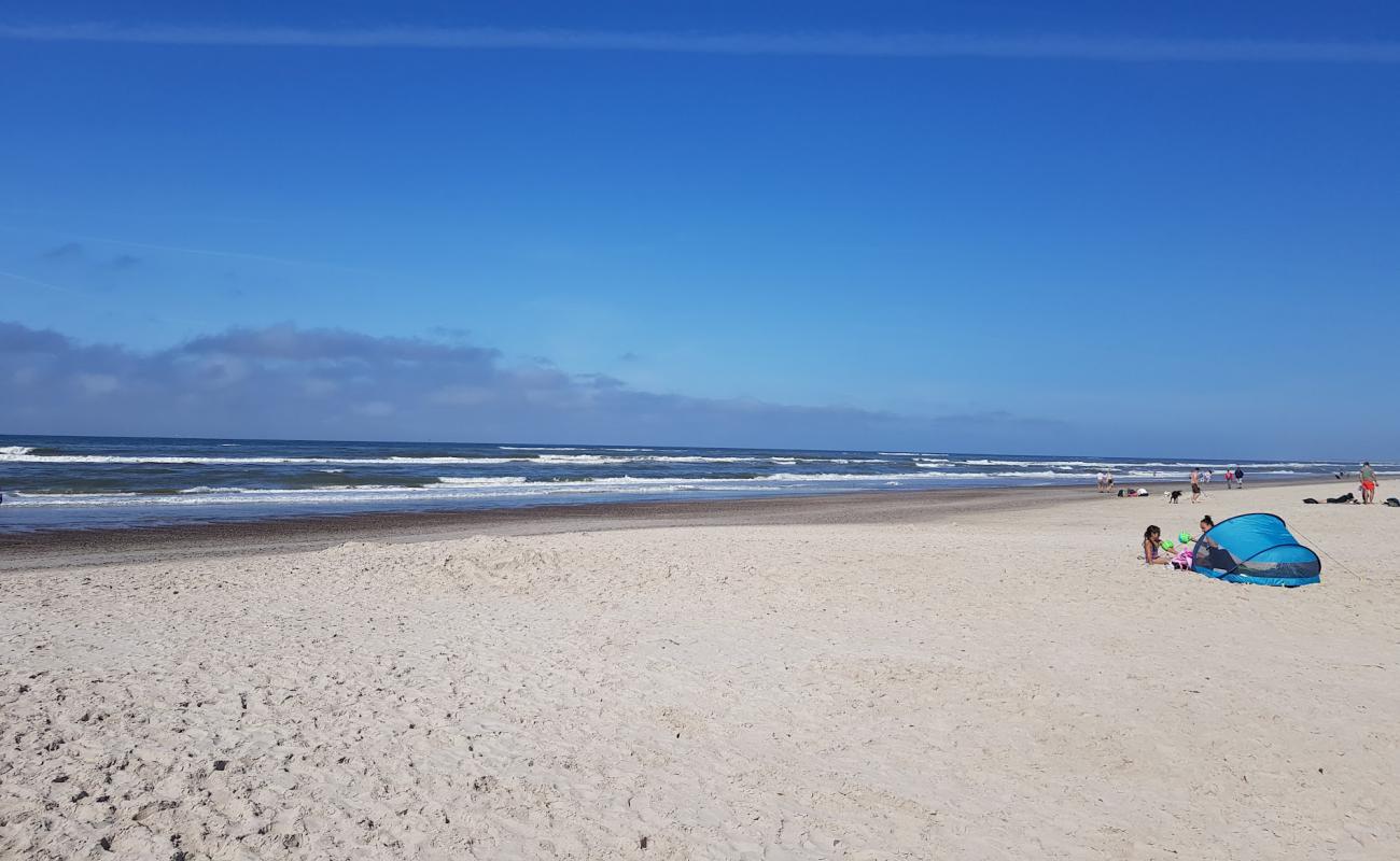 Photo of Henne Beach with bright sand surface