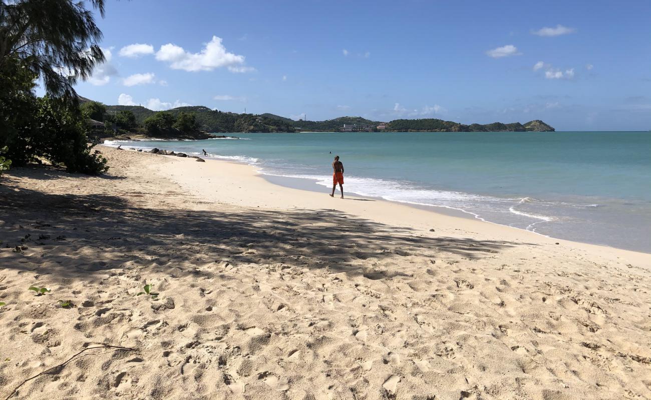 Photo of Fort James beach with bright sand surface