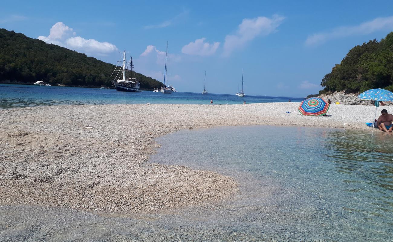 Photo of Diapori beach with light fine pebble surface