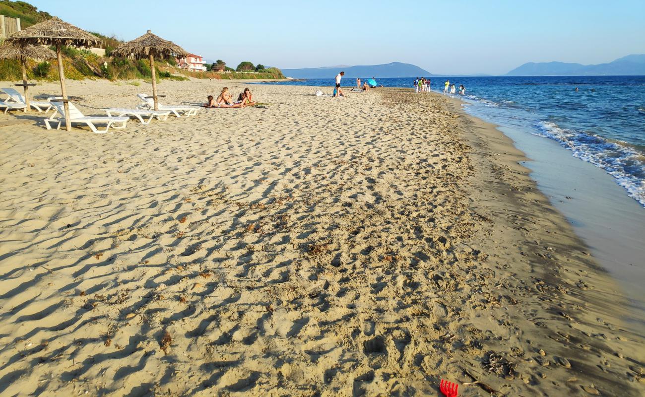 Photo of Alonaki beach with bright sand surface