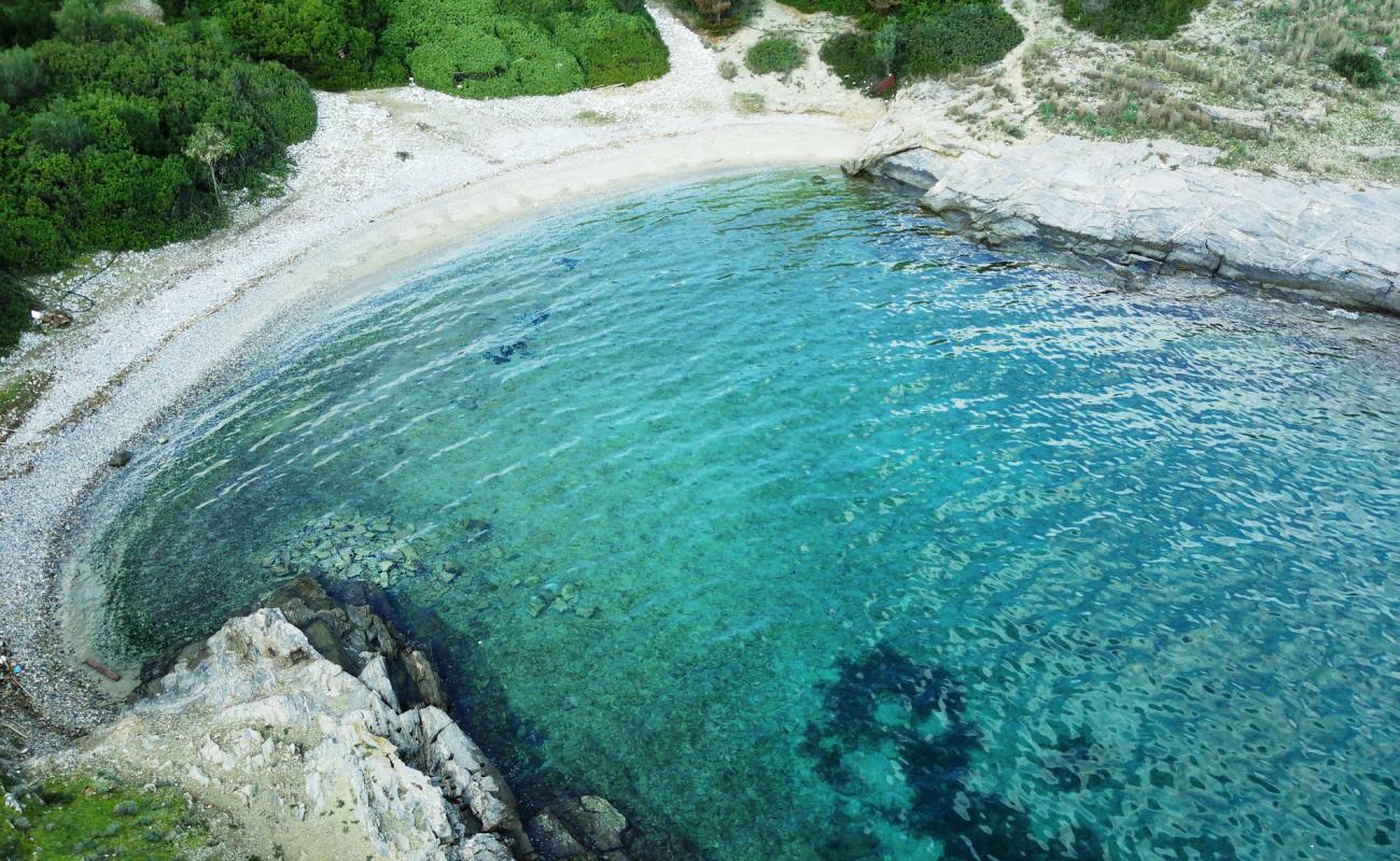 Photo of Ag. Stefanos beach with black sand & pebble surface