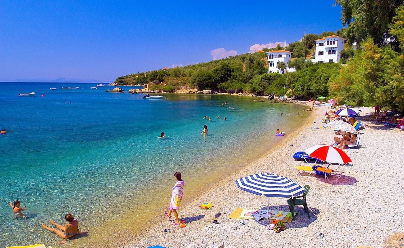 Photo of Horto 2nd beach with brown fine pebble surface