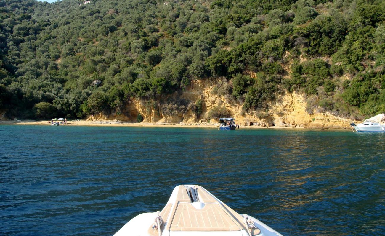 Photo of Kastri secret beach with bright sand surface