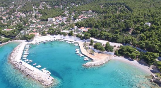 Porto Germenо marina beach