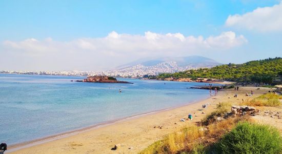 Kavouri beach