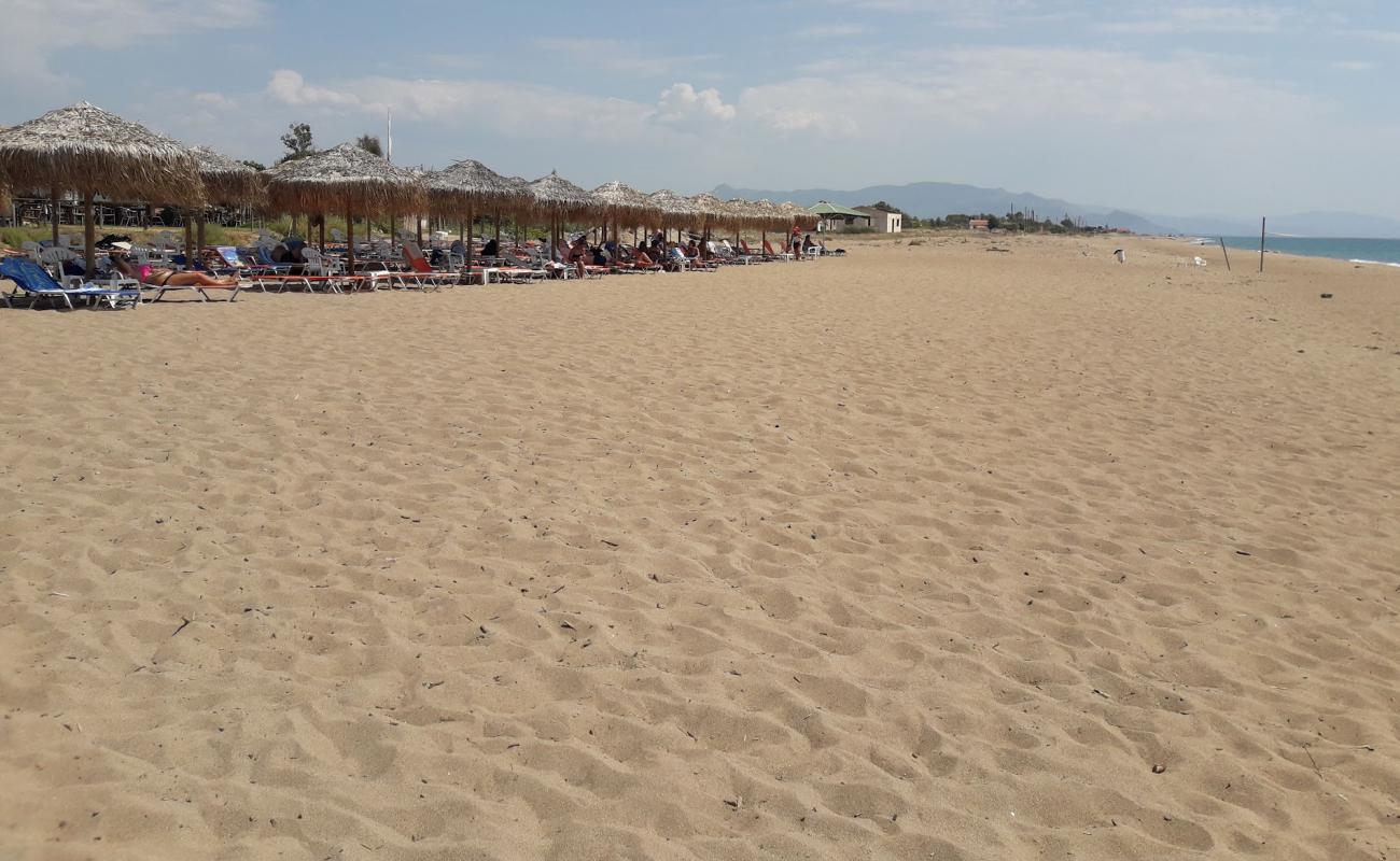 Photo of Paralia Epitaliou with brown sand surface