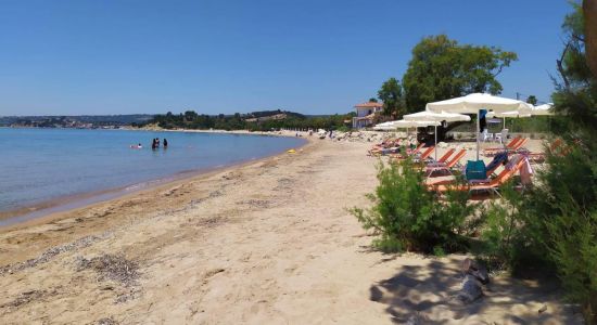 Loútsa beach