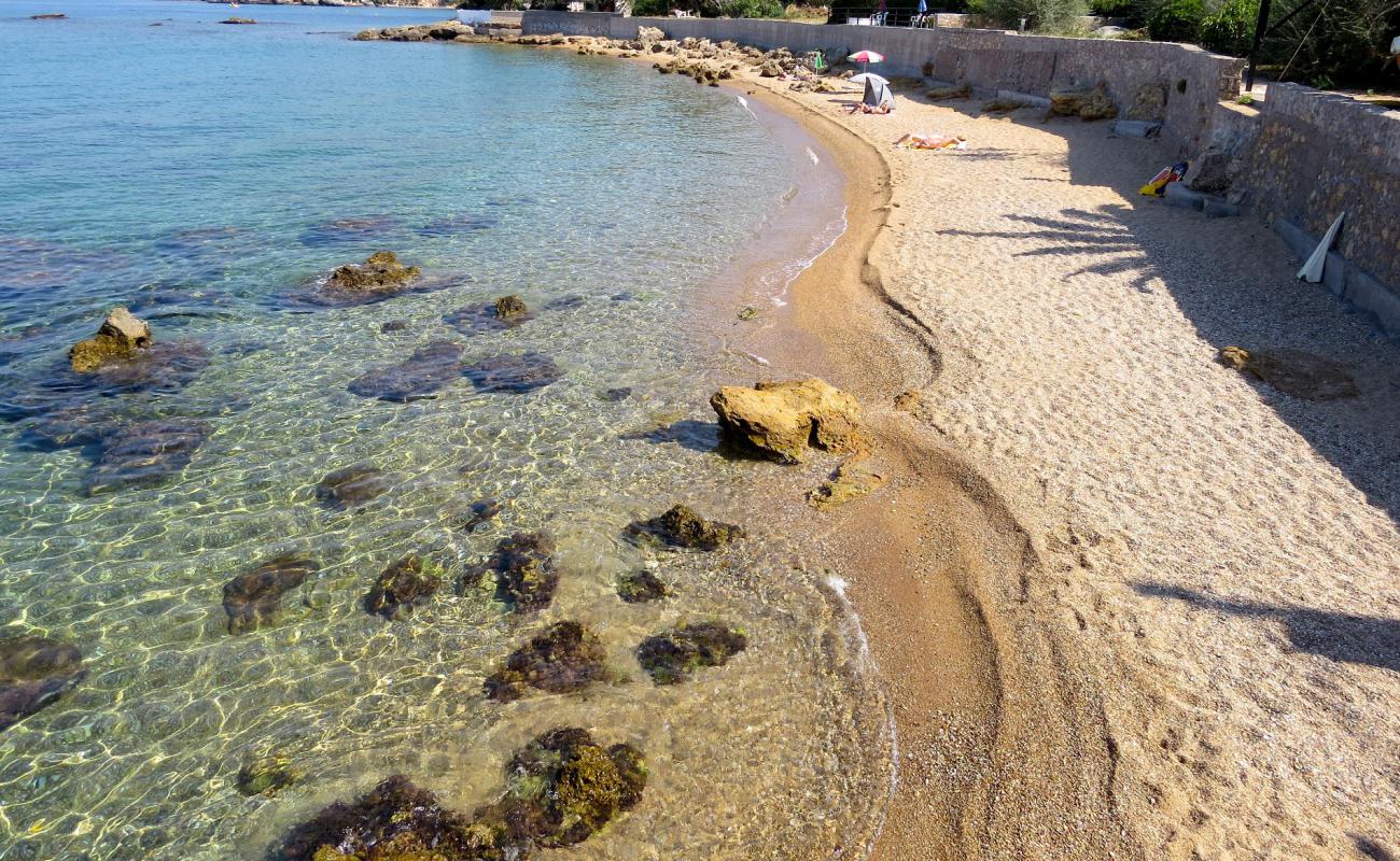 Photo of Halikoura beach with light fine pebble surface