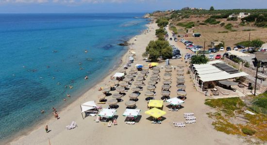 Tigania beach