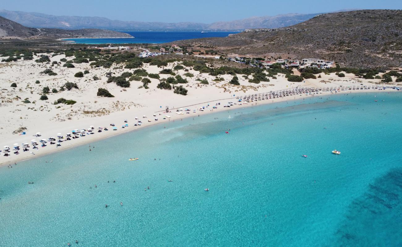 Photo of Simos beach with bright fine sand surface