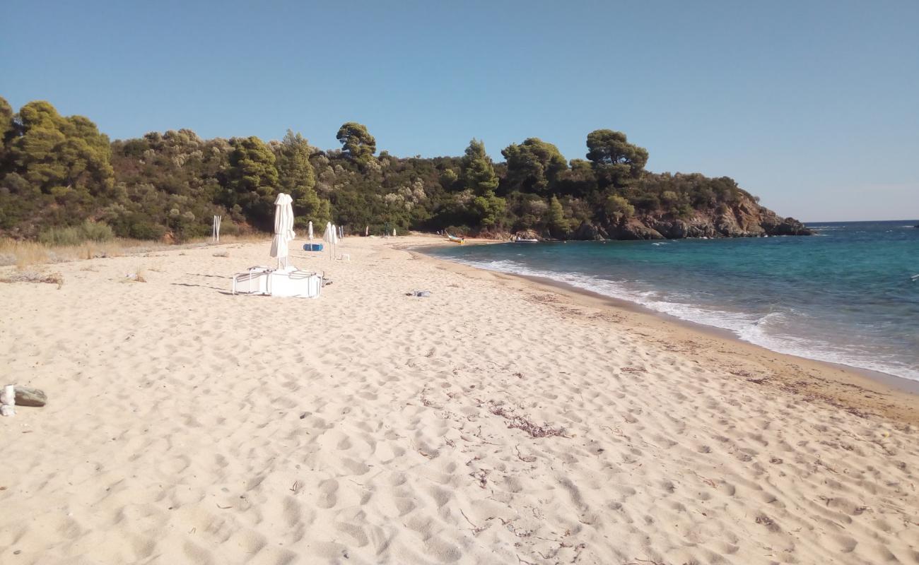 Photo of Azapiko beach III with brown sand surface