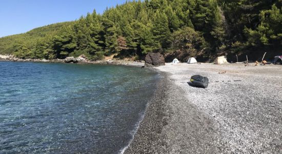 Kárbouna beach