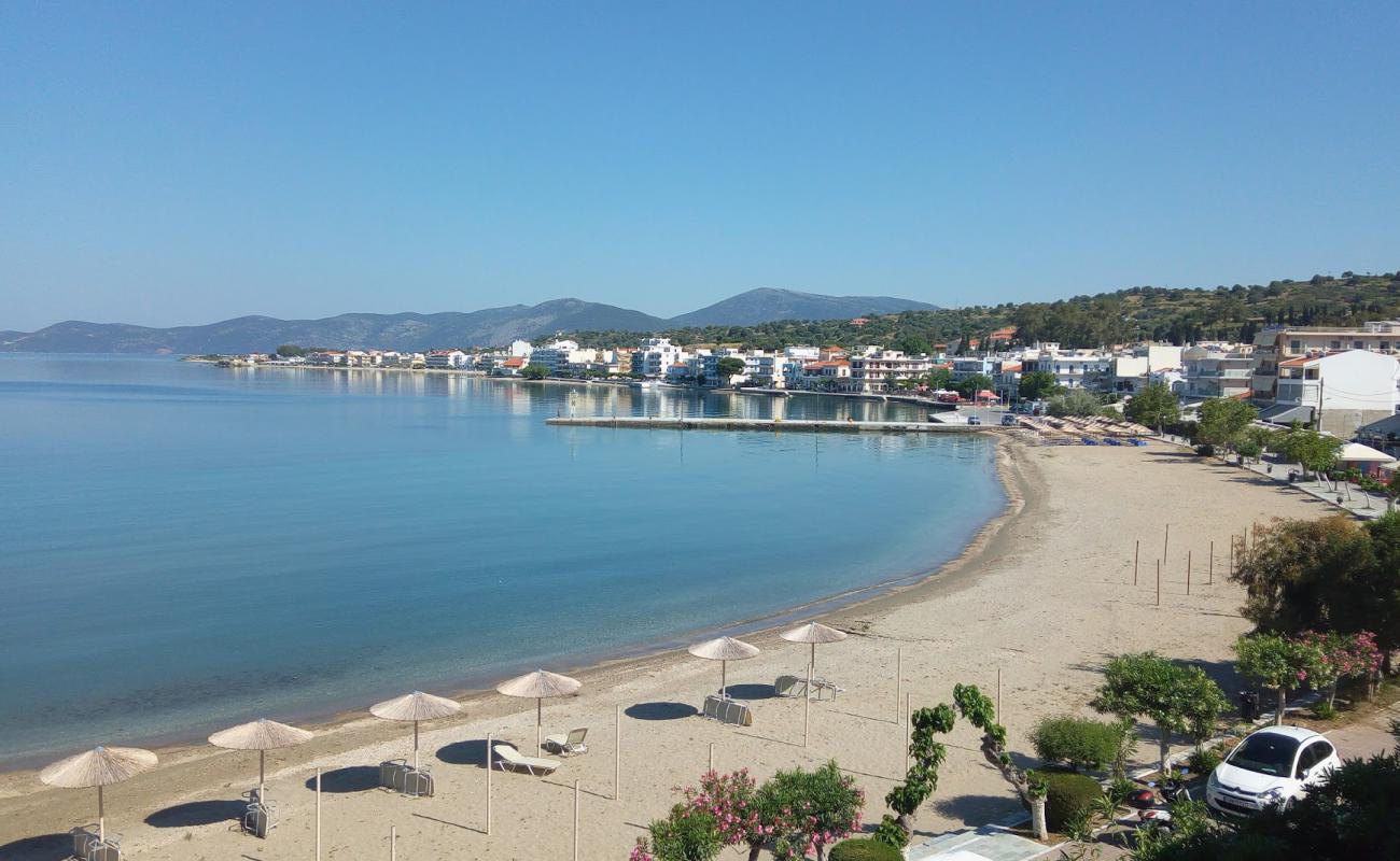 Photo of Nea Stira beach with black sand & pebble surface