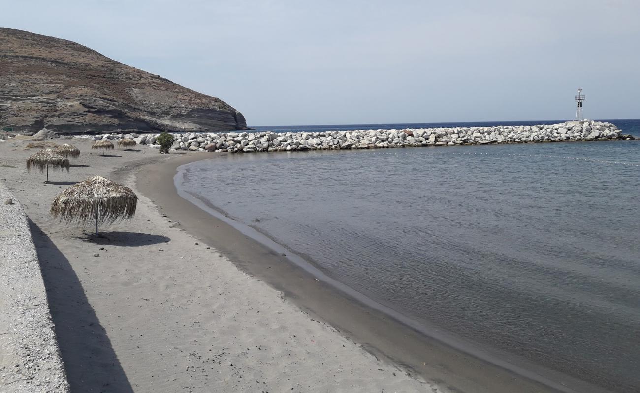 Photo of Ag. Efstratos beach with gray sand surface